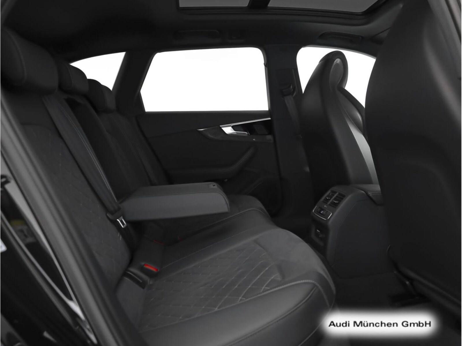 Audi RS 4 Avant – Bild 13