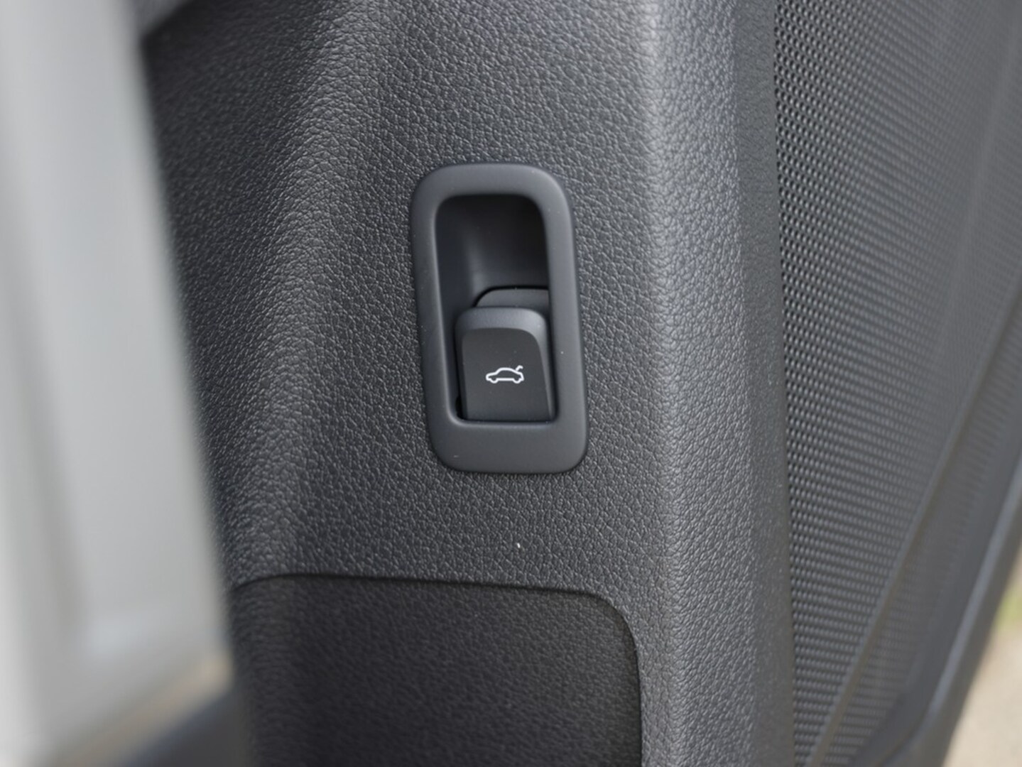 Bild über Audi Q2 advanced 35 TFSI Schaltgetriebe - für weitere Informationen kontaktieren Sie den Audi Partner
