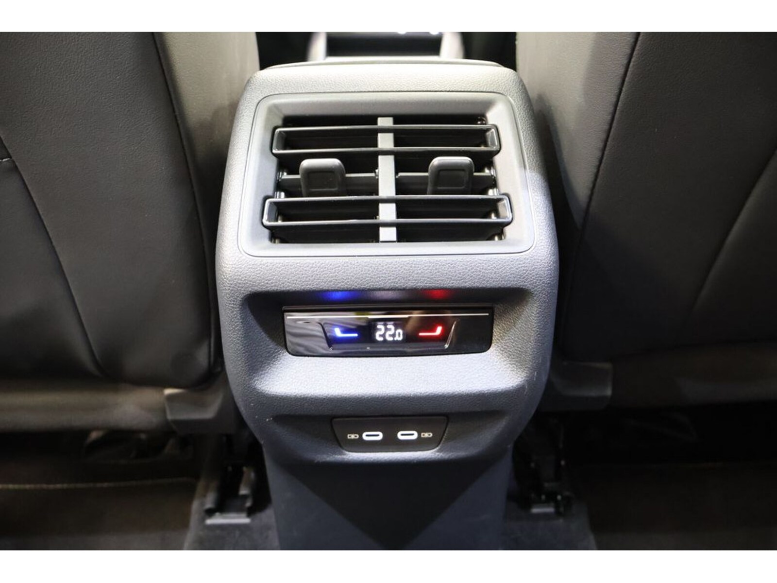 Volkswagen Tiguan – Bild 13