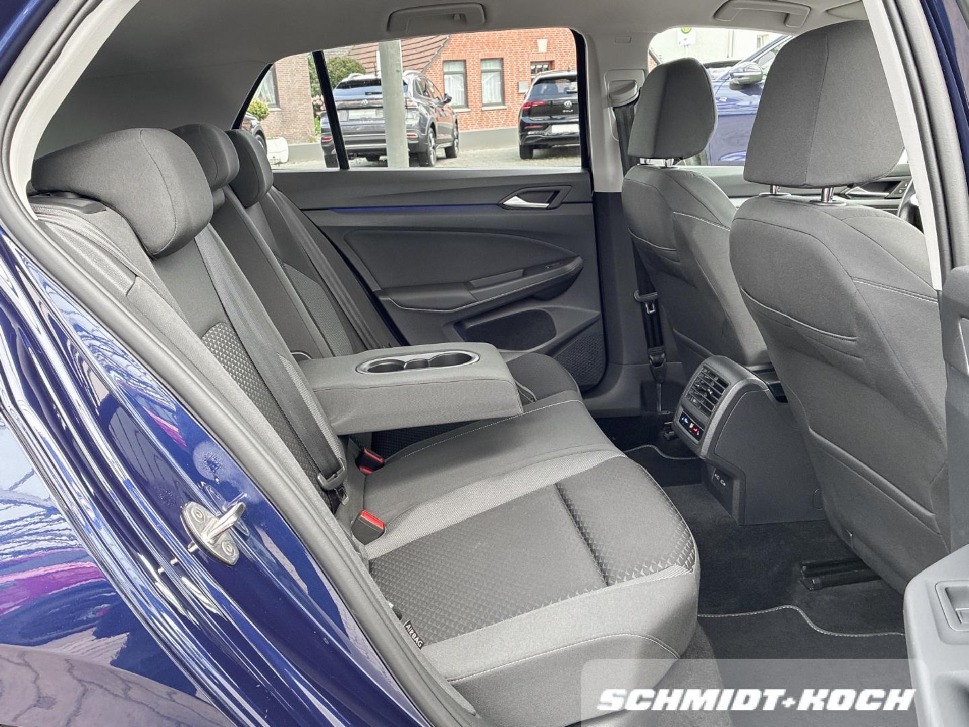 Volkswagen Golf Active
