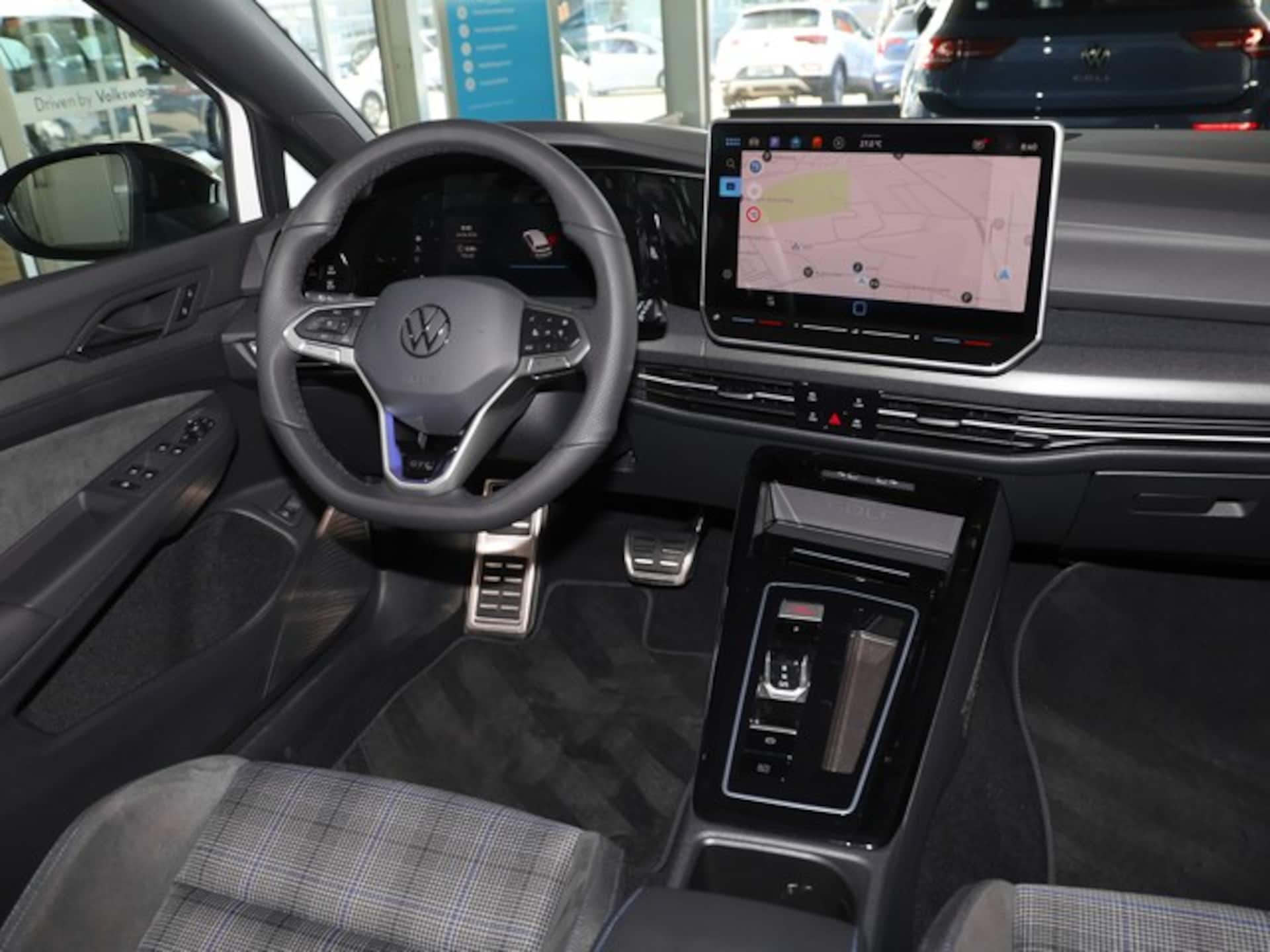 Volkswagen Golf GTE