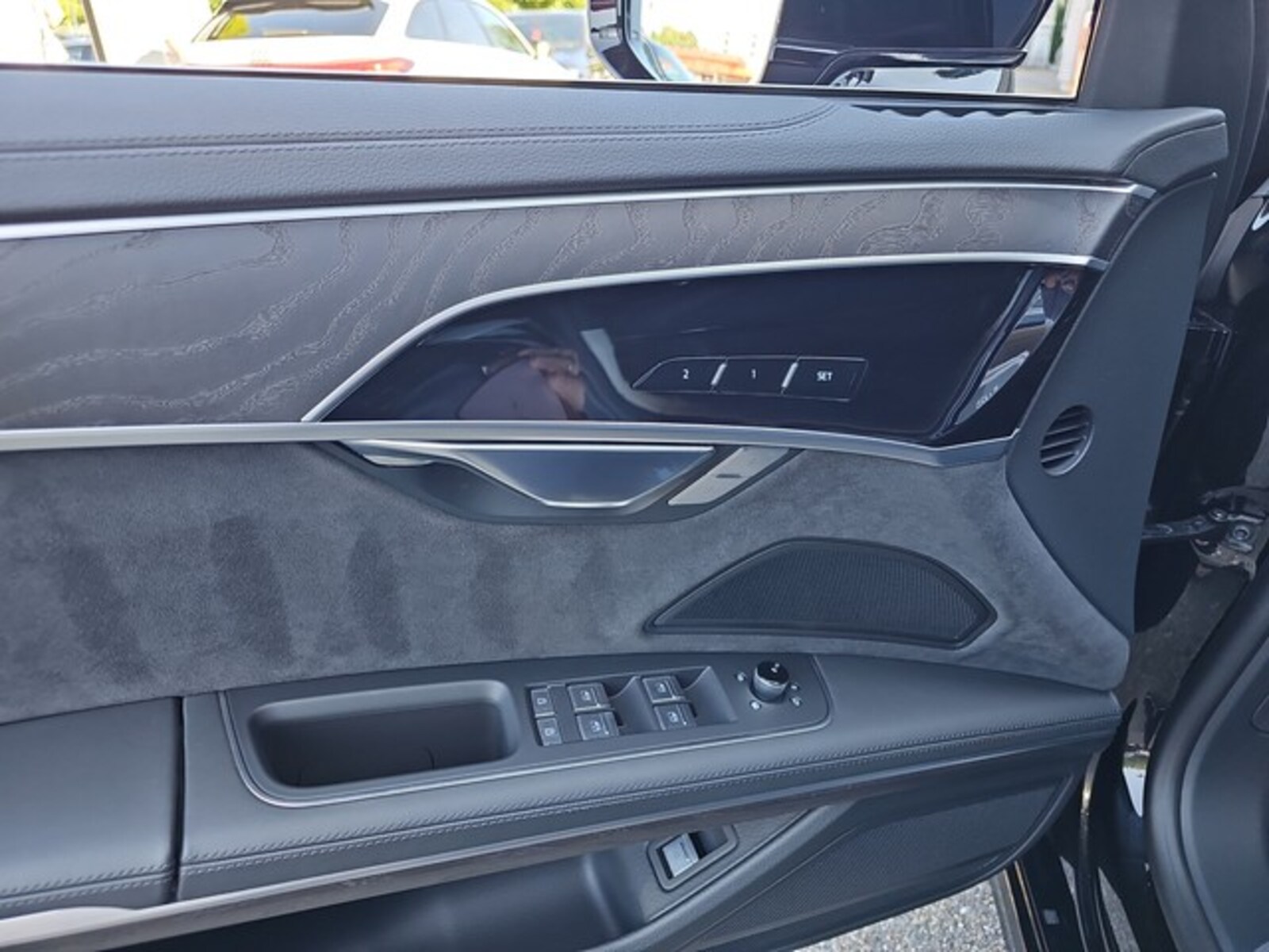 Audi A8 – Bild 20