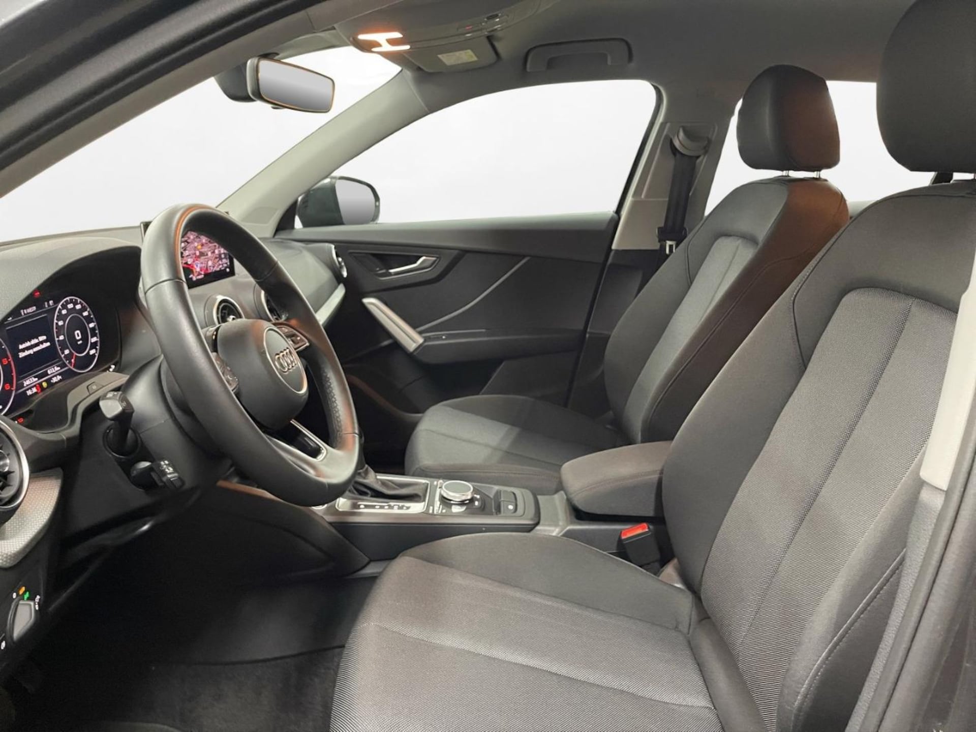 Audi Q2 S line