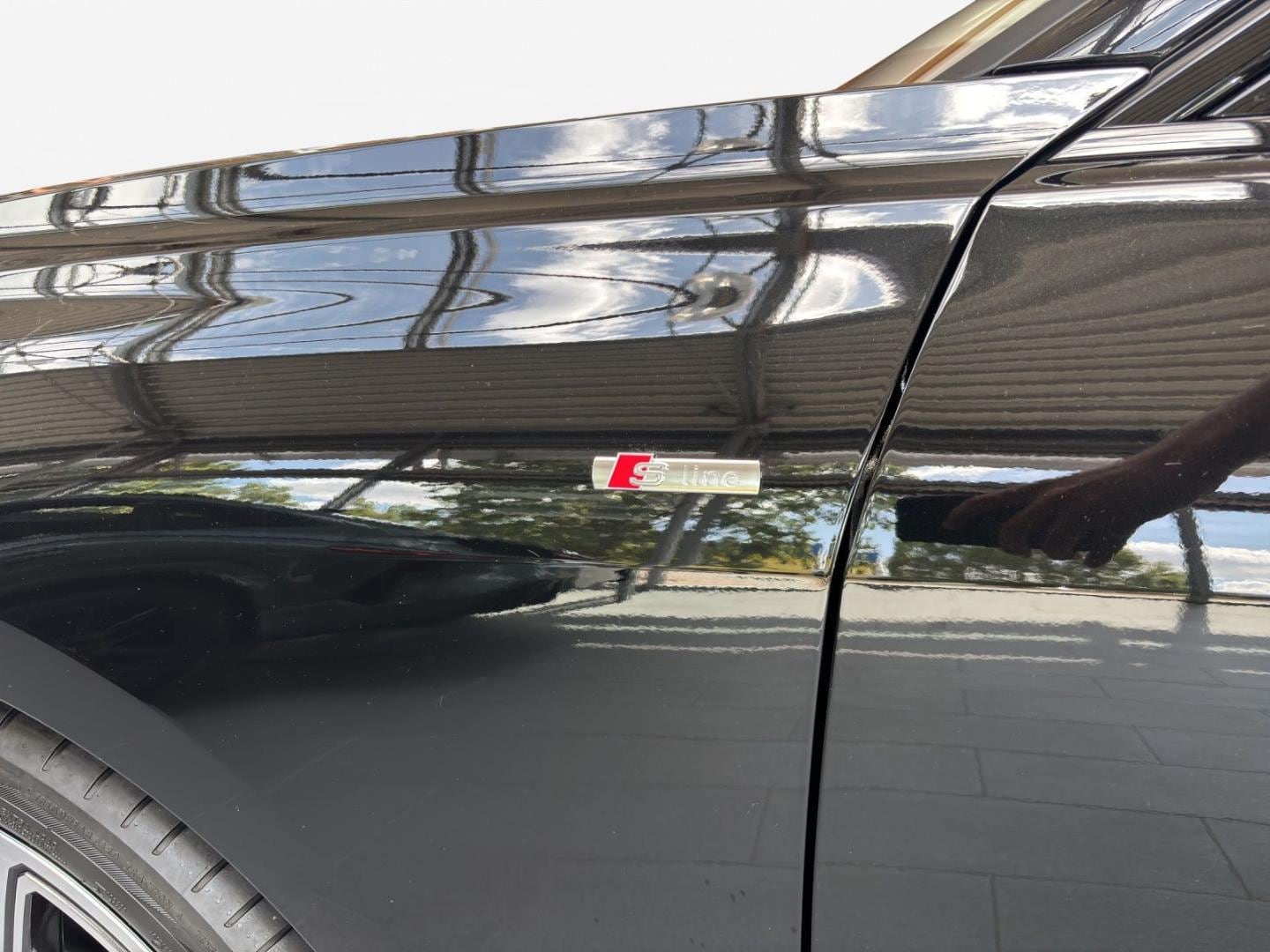 Bild über Audi A5 Limousine TFSI quattro 150 kW S tronic - für weitere Informationen kontaktieren Sie den Audi Partner