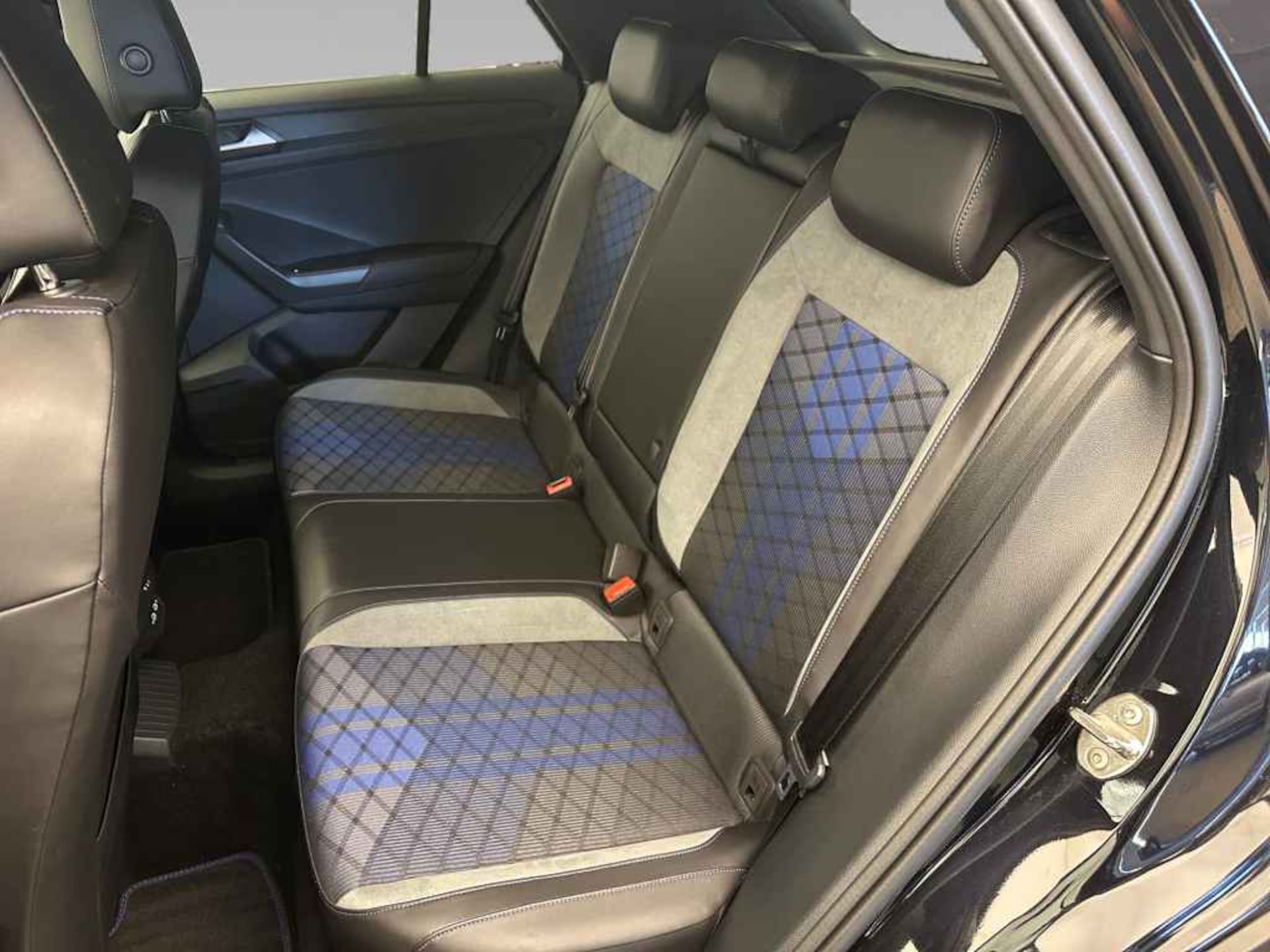 Volkswagen T-Roc R