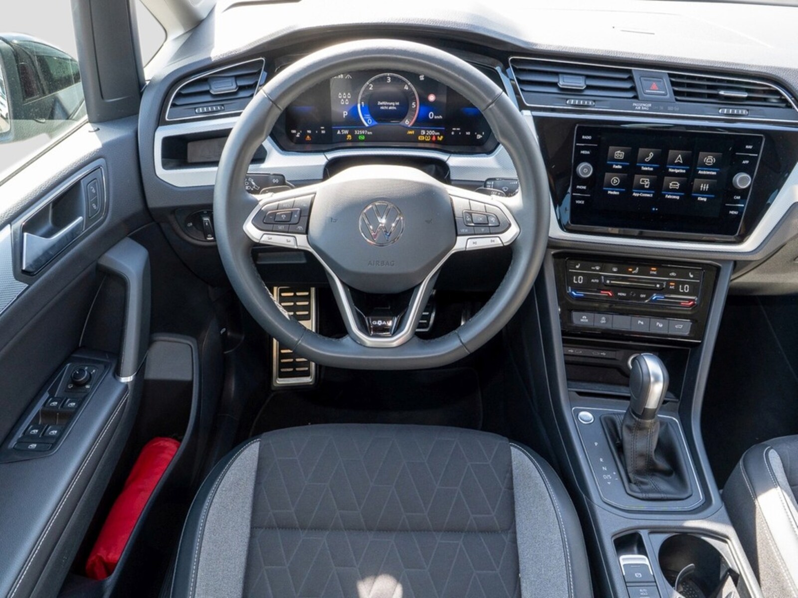 Volkswagen Touran – Bild 17