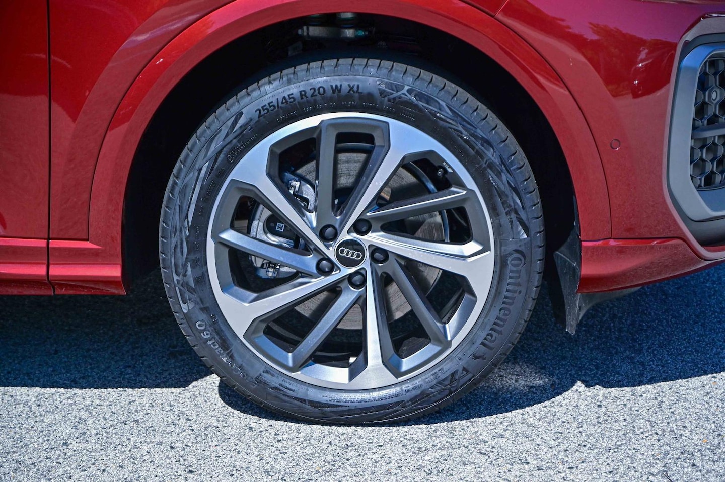 Image about Audi Q5 SUV TDI quattro 150 kW sport