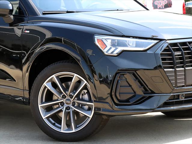 2025 AUDI Q3 - Image 4