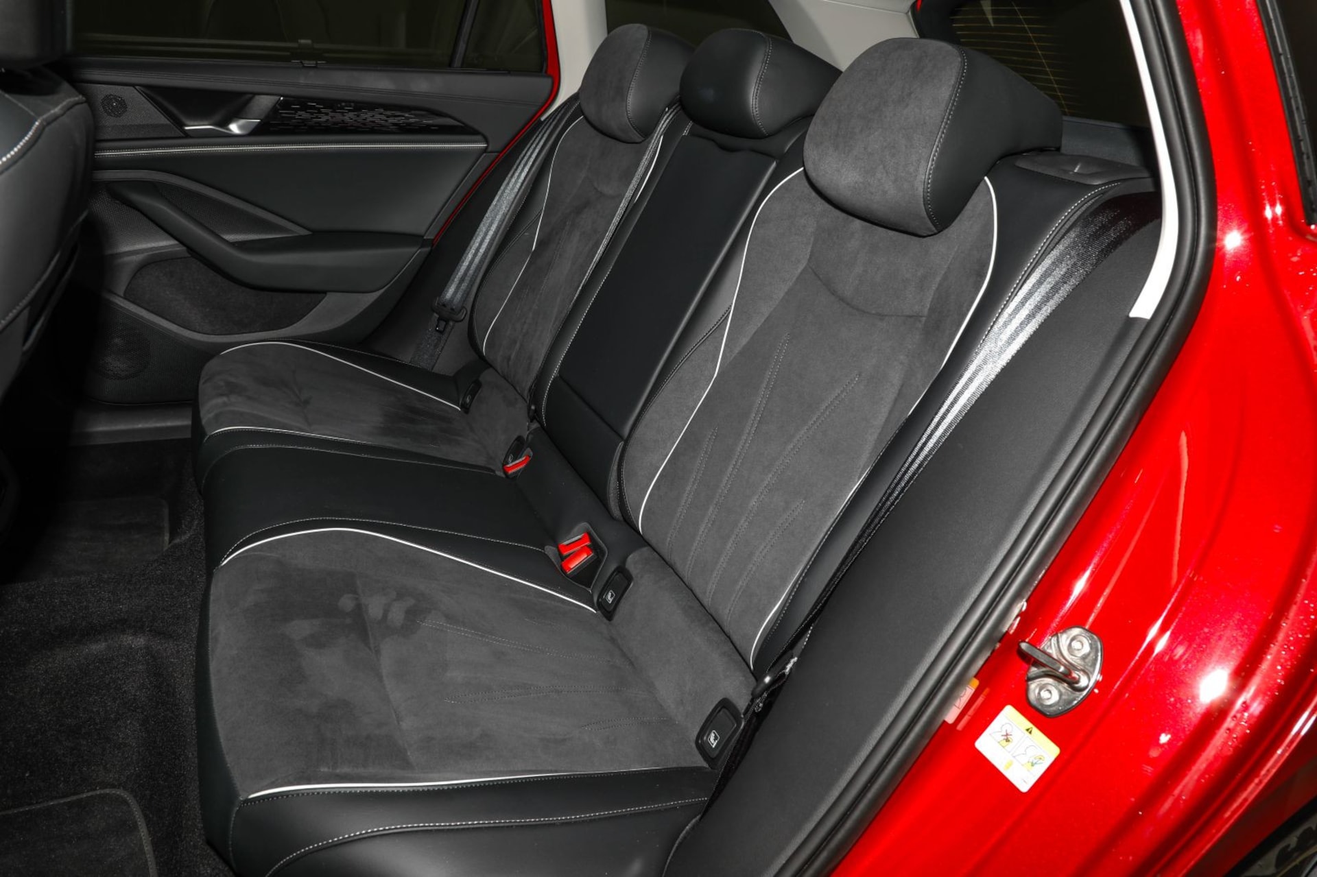 Volkswagen Passat Elegance