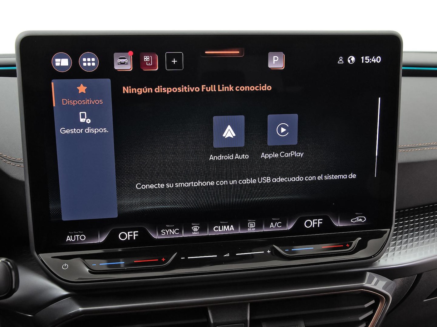CUPRA Leon Sportstourer 1.5 eTSI DSG 110 kW (150 CV) — photo 22