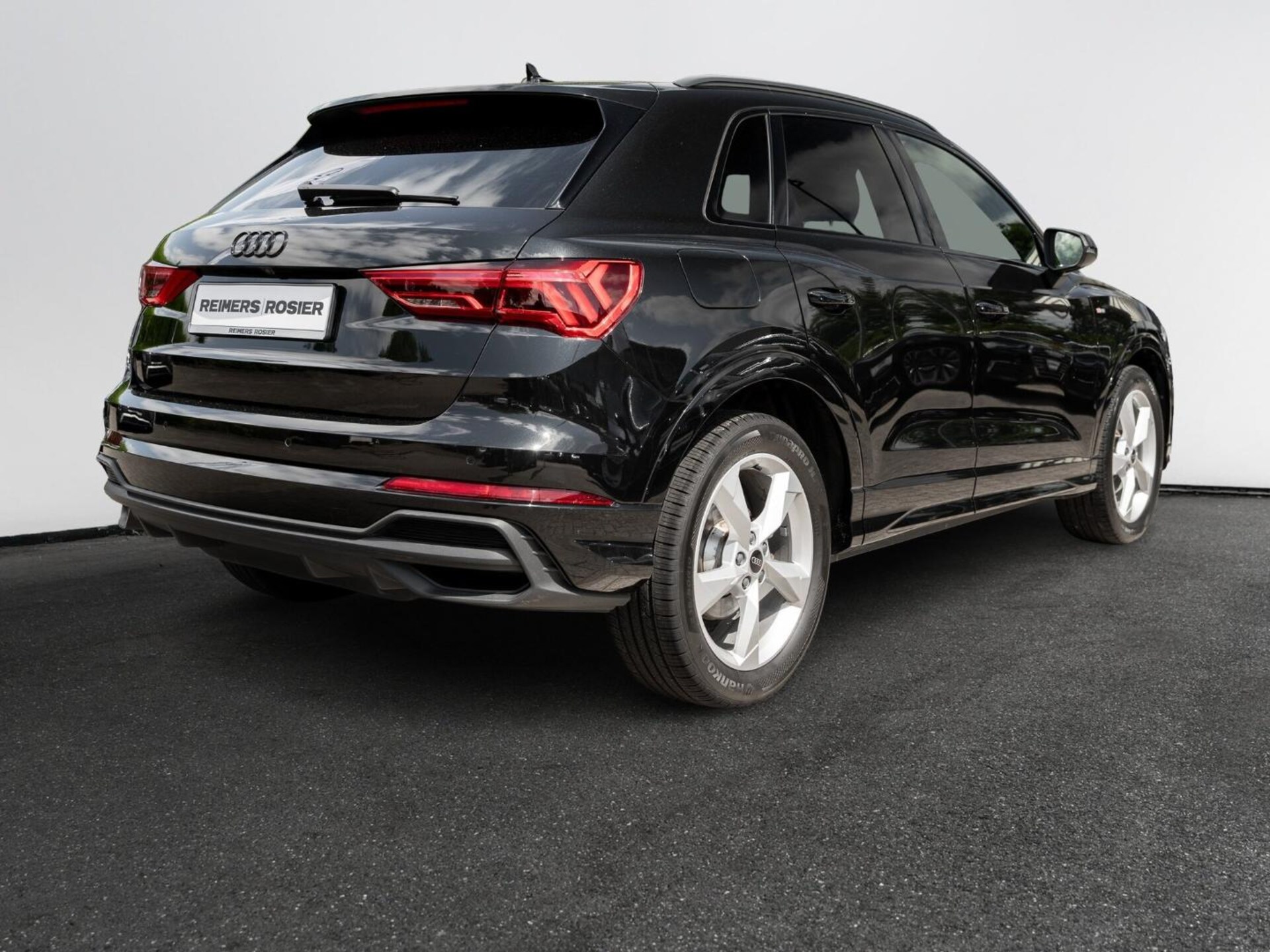 Audi Q3 SUV S line