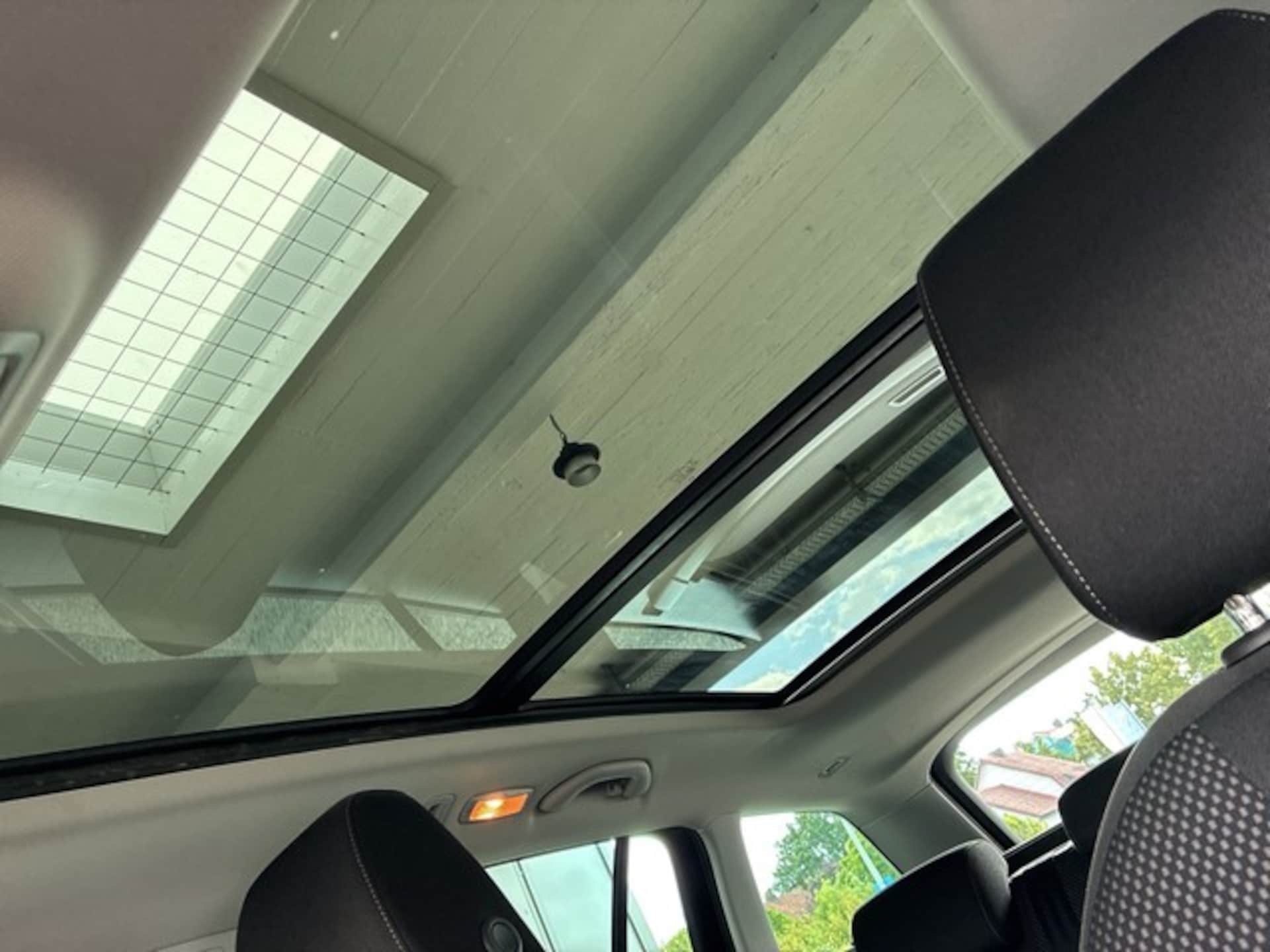 Skoda Octavia Combi SCOUT