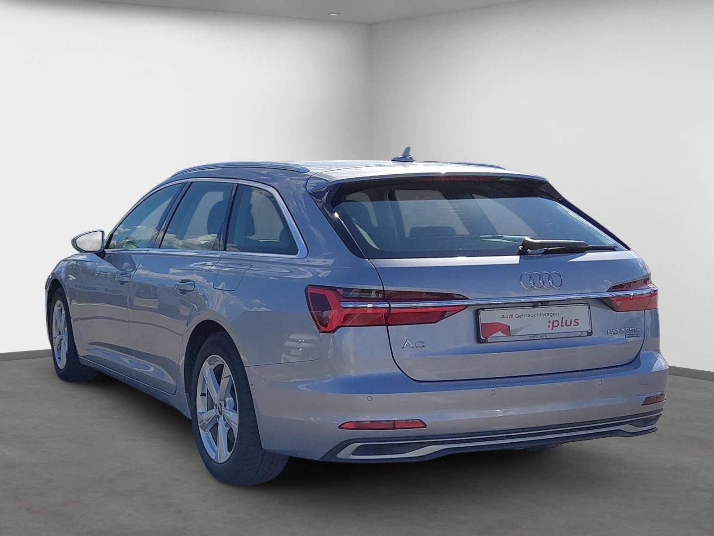 Bild über Audi A6 Avant TFSI e advanced 50 TFSI e quattro S tronic - für weitere Informationen kontaktieren Sie den Audi Partner