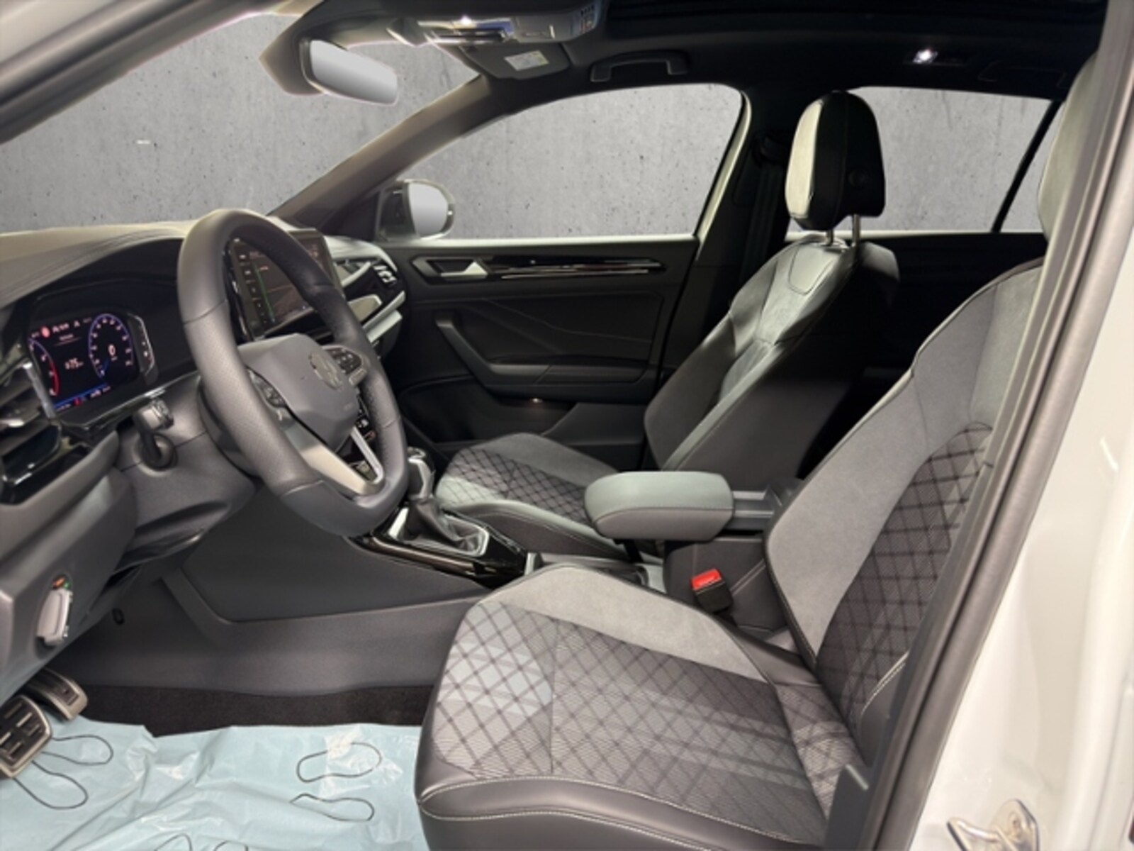 Volkswagen T-Roc – Bild 8