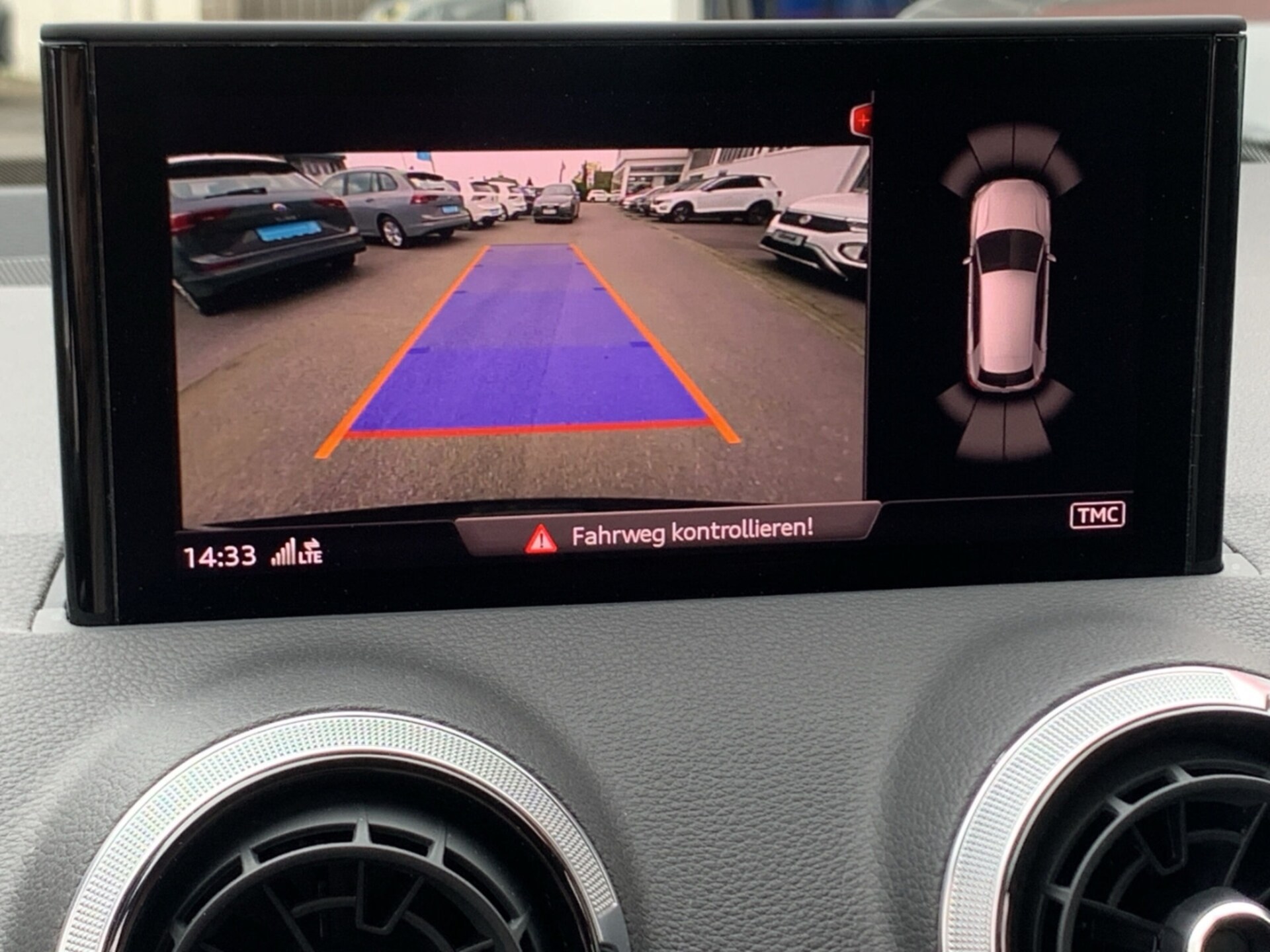 Audi SQ2