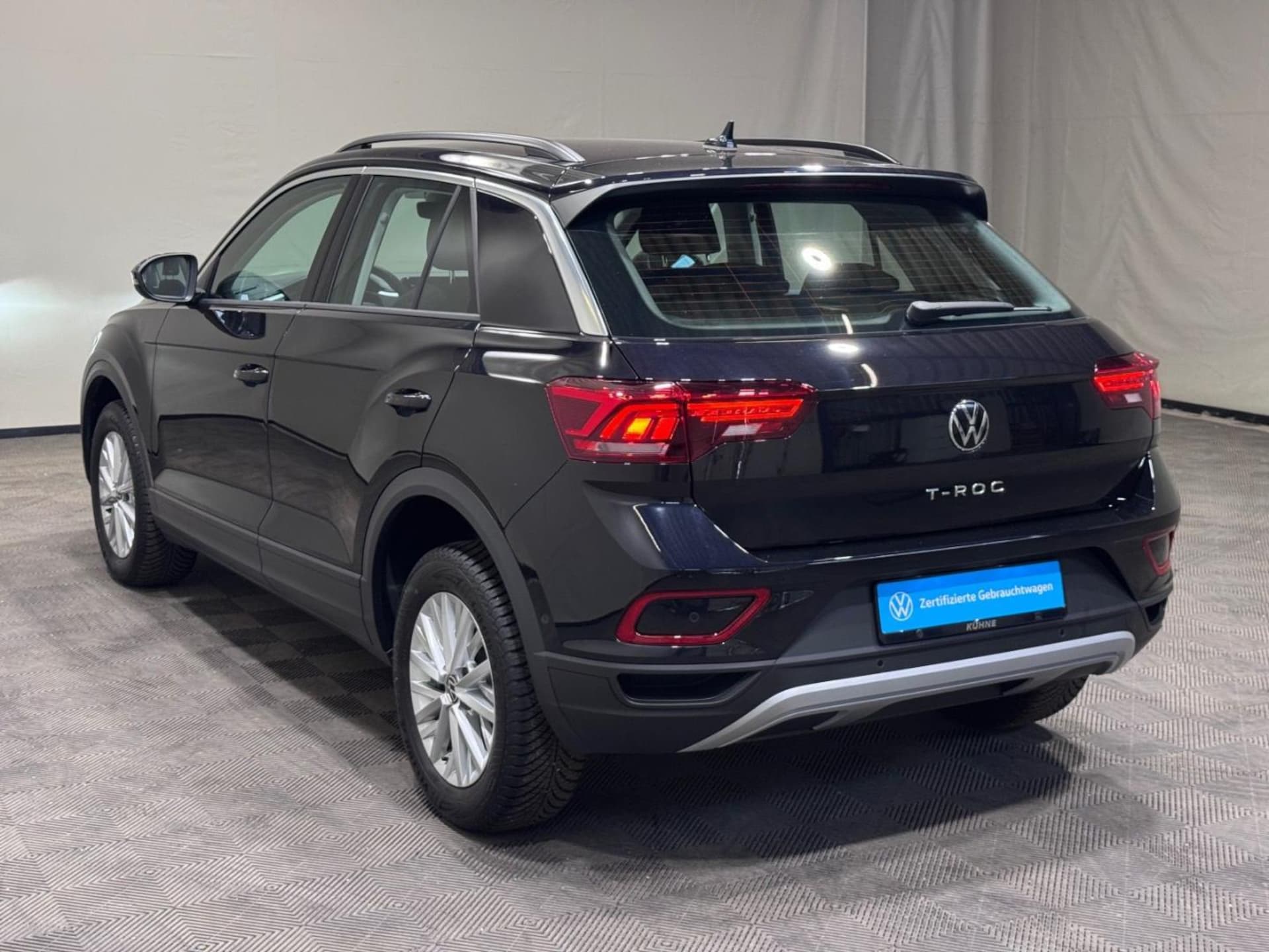 Volkswagen T-Roc Life