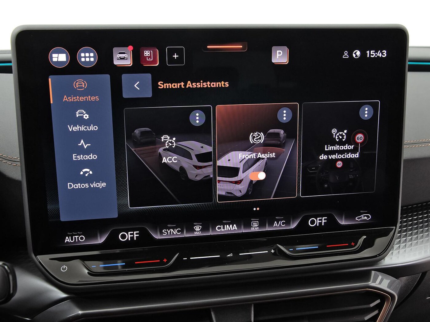 CUPRA Leon Sportstourer 1.5 eTSI DSG 110 kW (150 CV) — photo 28