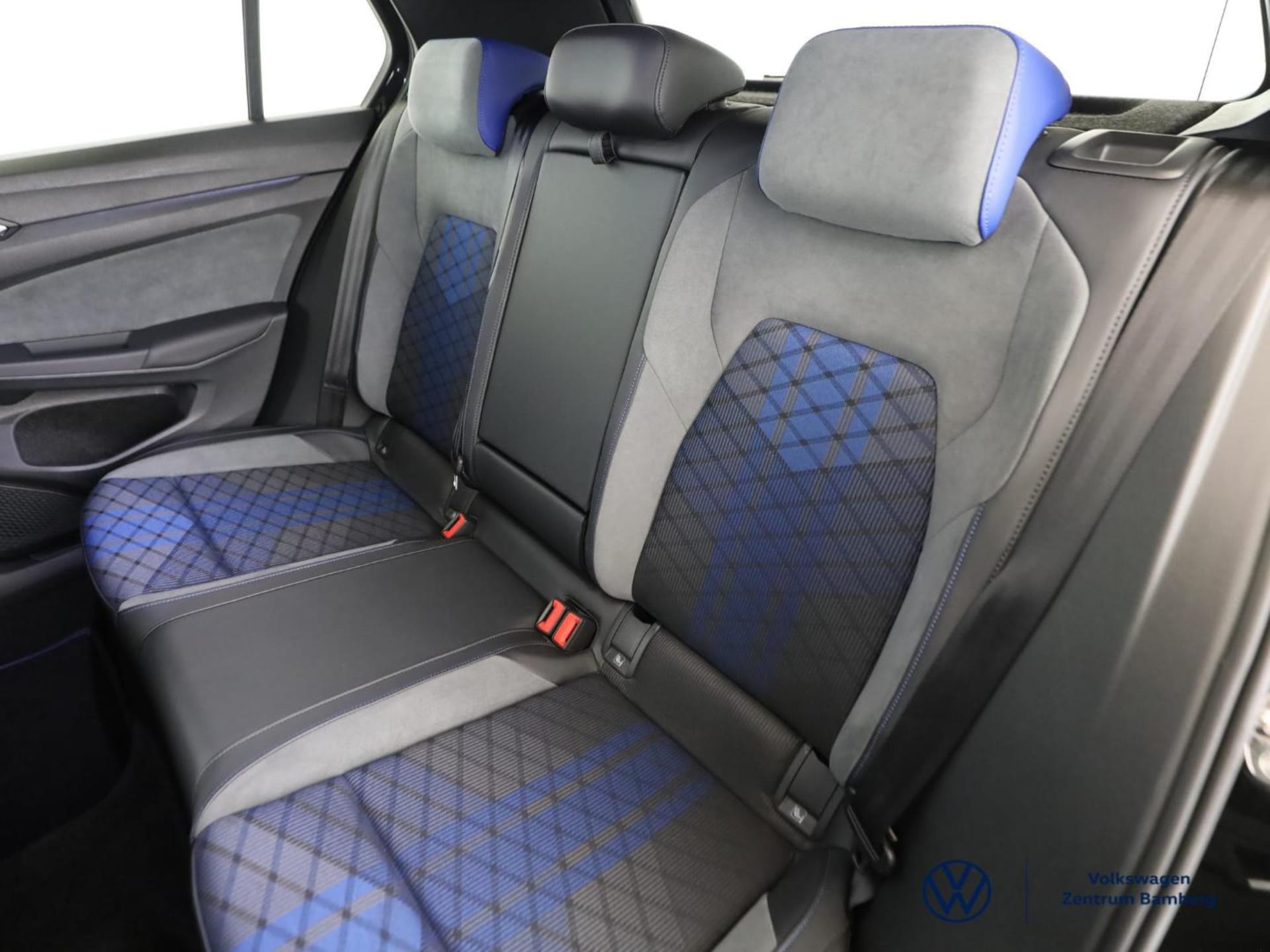 Volkswagen Golf R Black Edition