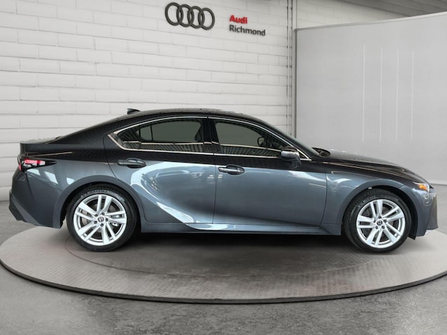 2021 Lexus IS 300
