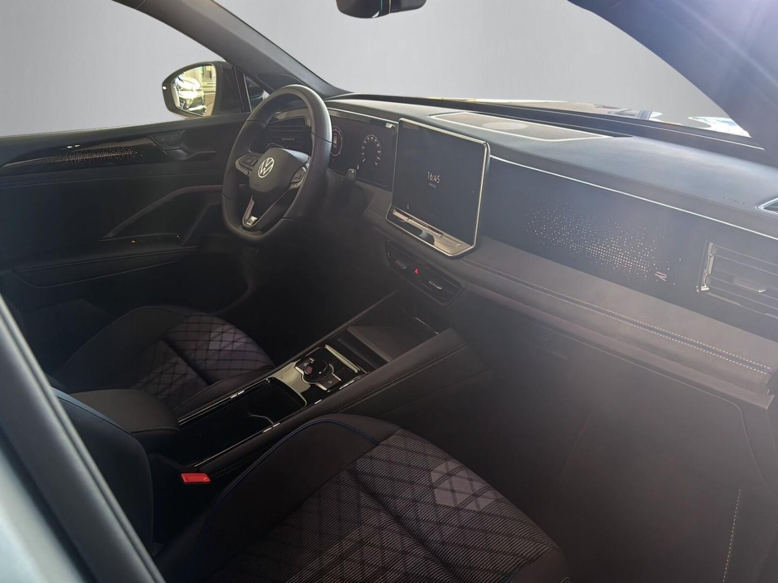 Volkswagen Tiguan – Bild 18