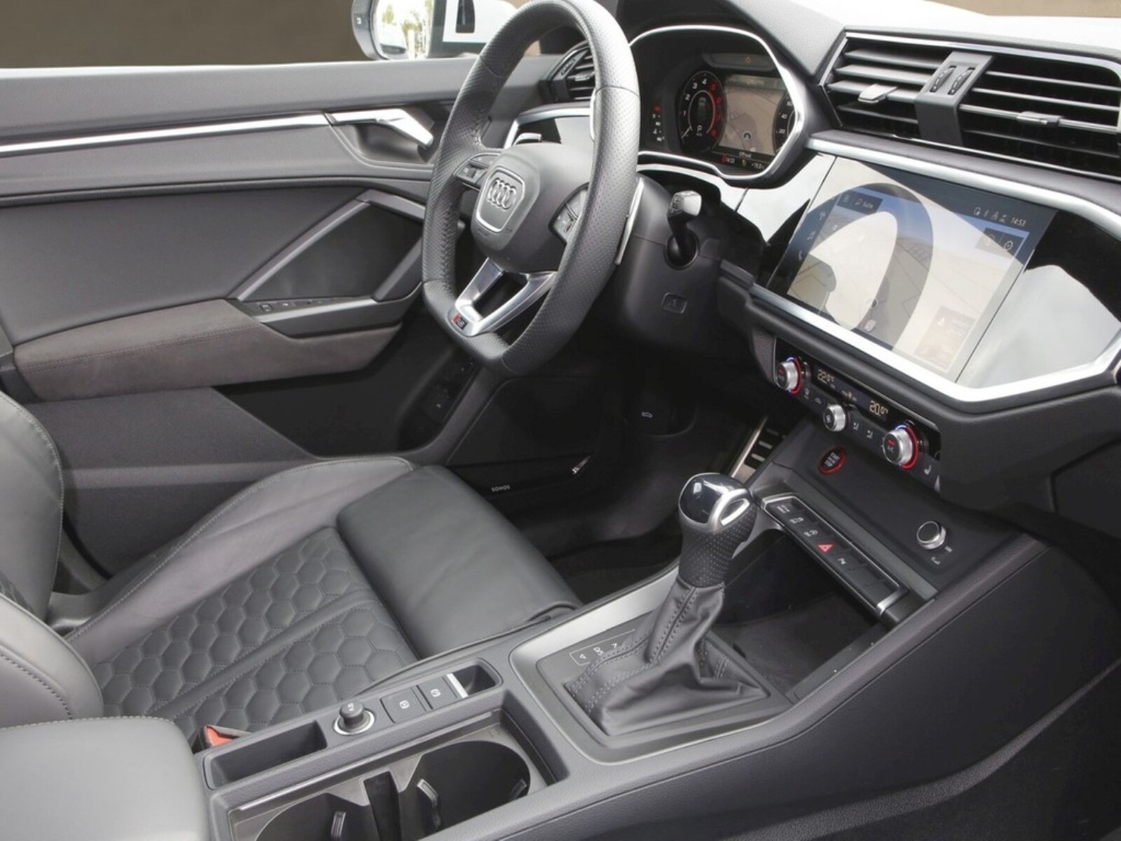 Audi RS Q3 – Bild 14