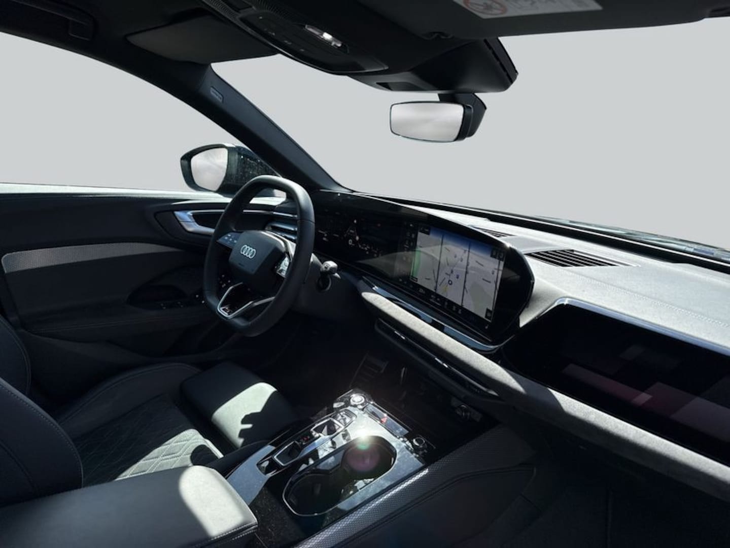 Bild über Audi A5 Avant TDI 150 kW S tronic - für weitere Informationen kontaktieren Sie den Audi Partner