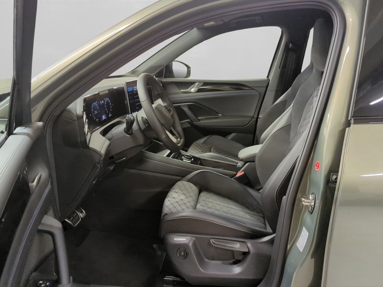 Volkswagen Tiguan – Bild 8