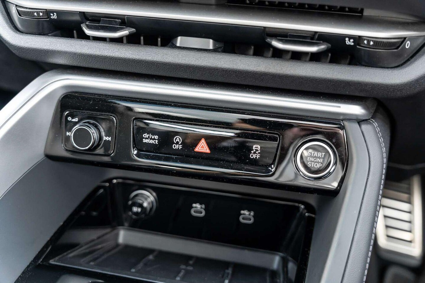 Image about Audi Q5 SUV TFSI quattro 200 kW sport
