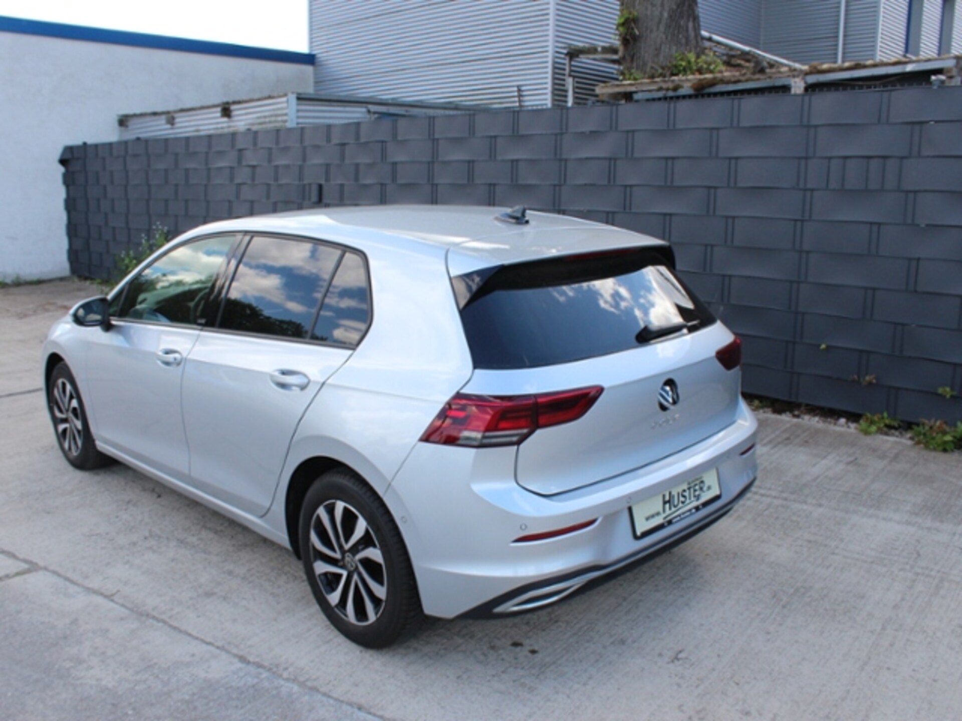 Volkswagen Golf Active