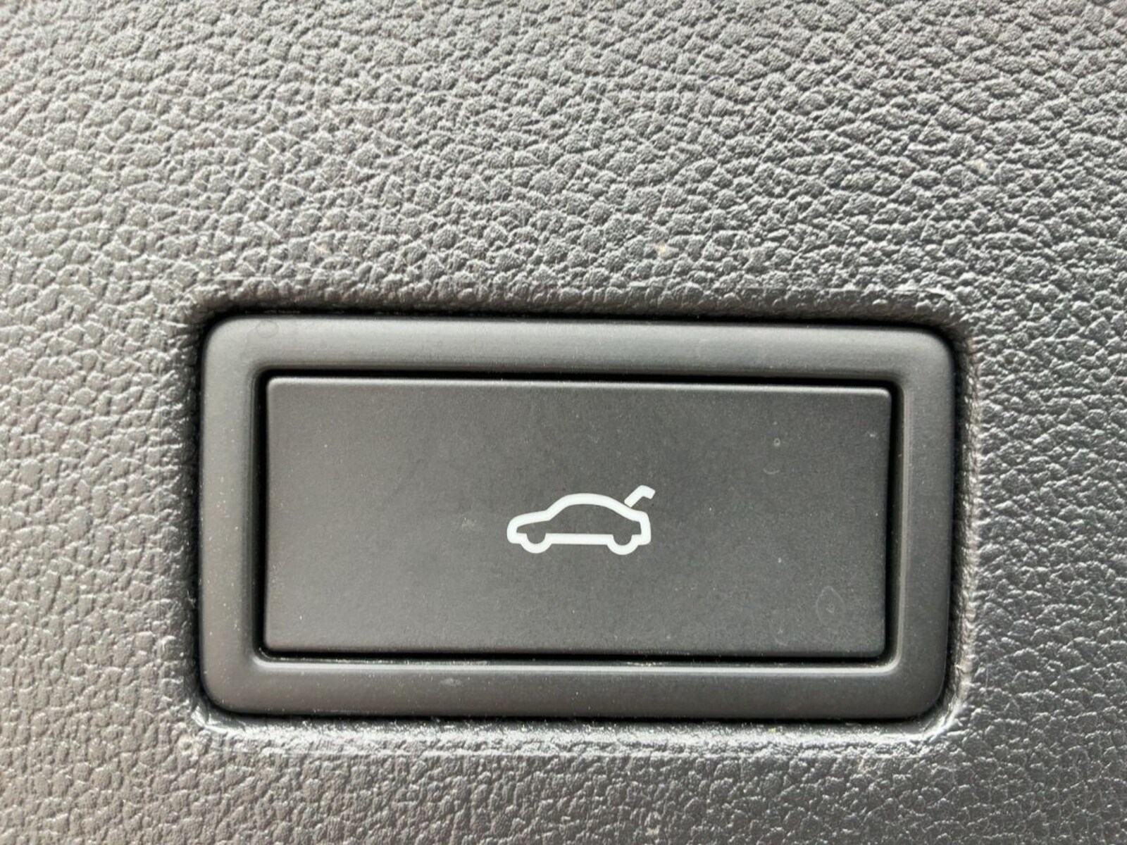 Volkswagen Touareg – Bild 15