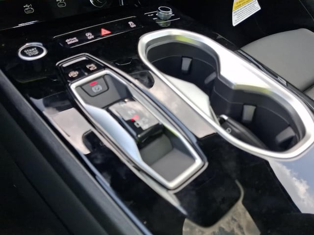 2026 Audi A6 Premium Plus - Photo 12