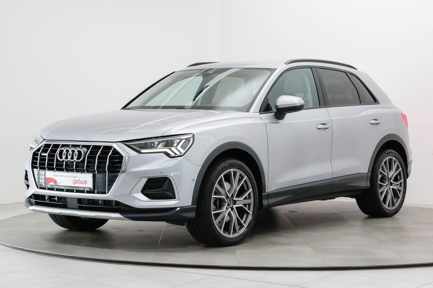 Bild über Audi Q3 advanced 40 TDI quattro S tronic - für weitere Informationen kontaktieren Sie den Audi Partner