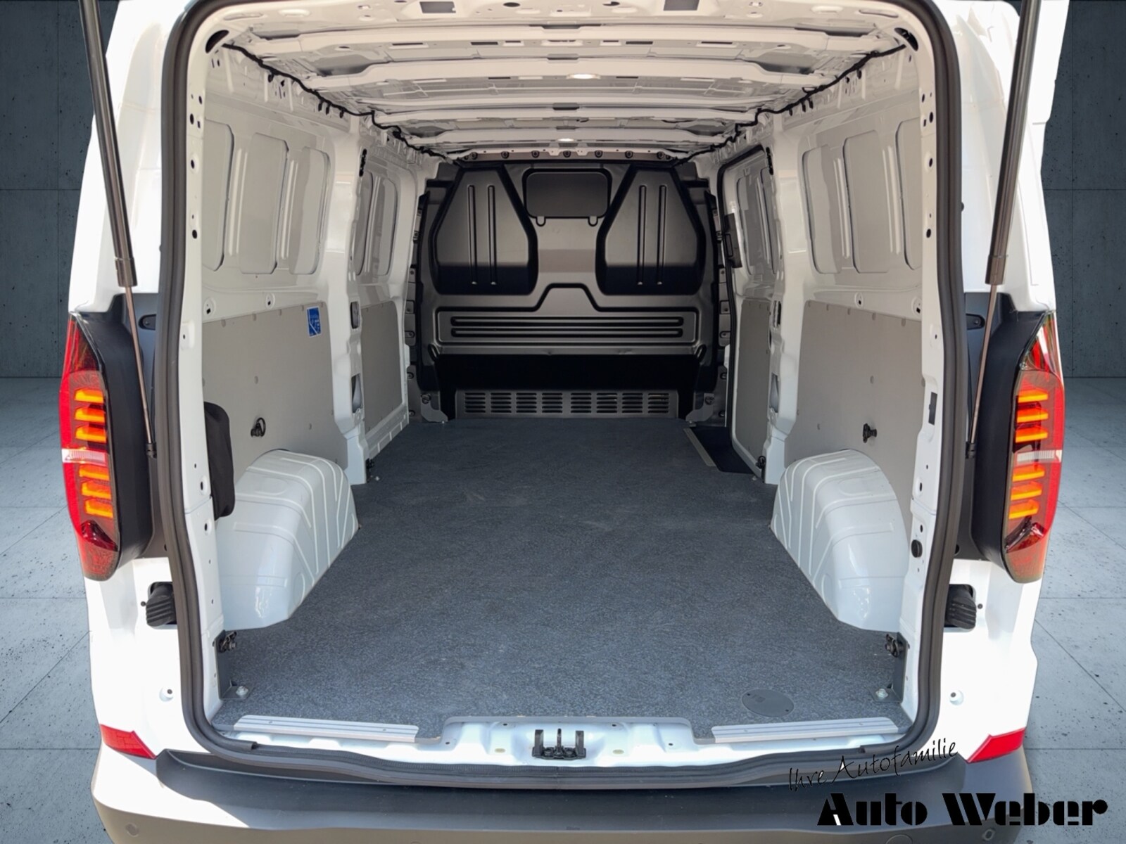 Volkswagen Transporter Kasten langer Radstand – Bild 11