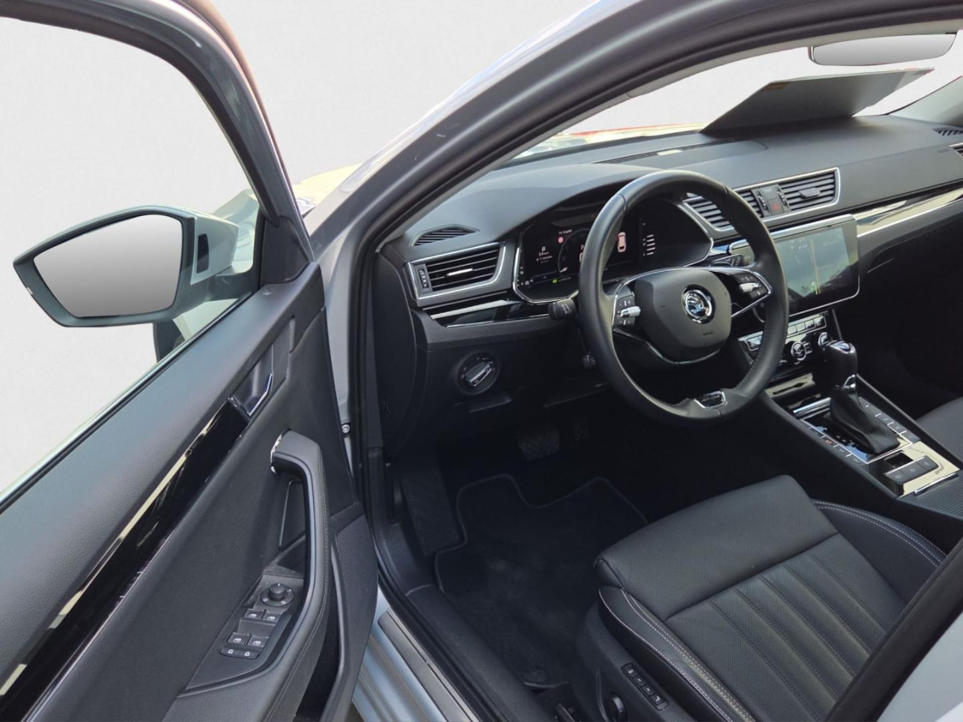 Skoda Superb Combi Laurin & Klement