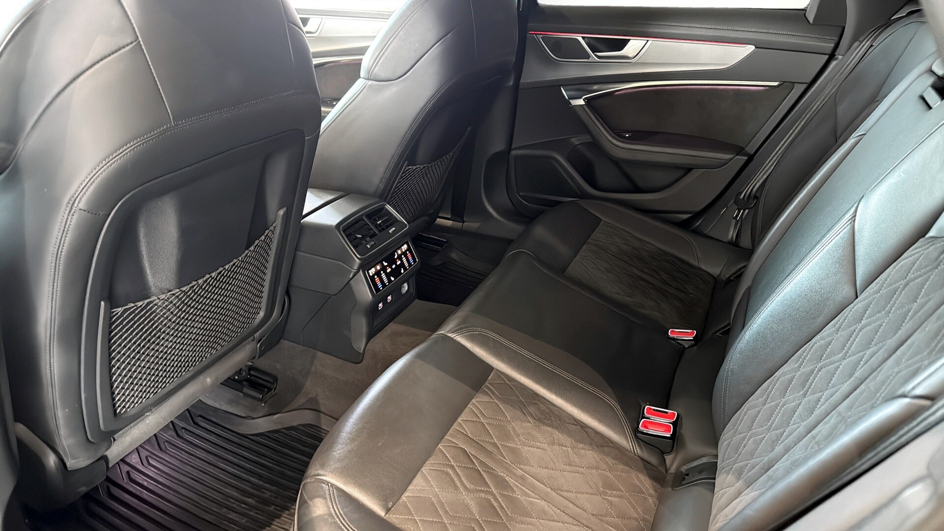 Image about Audi RS 6 Avant RS 6 Avant 600 hk tiptronic