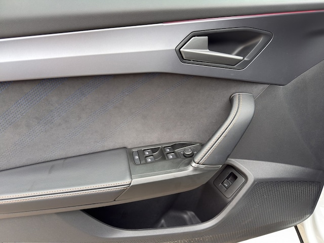 Bild des Autos 15
