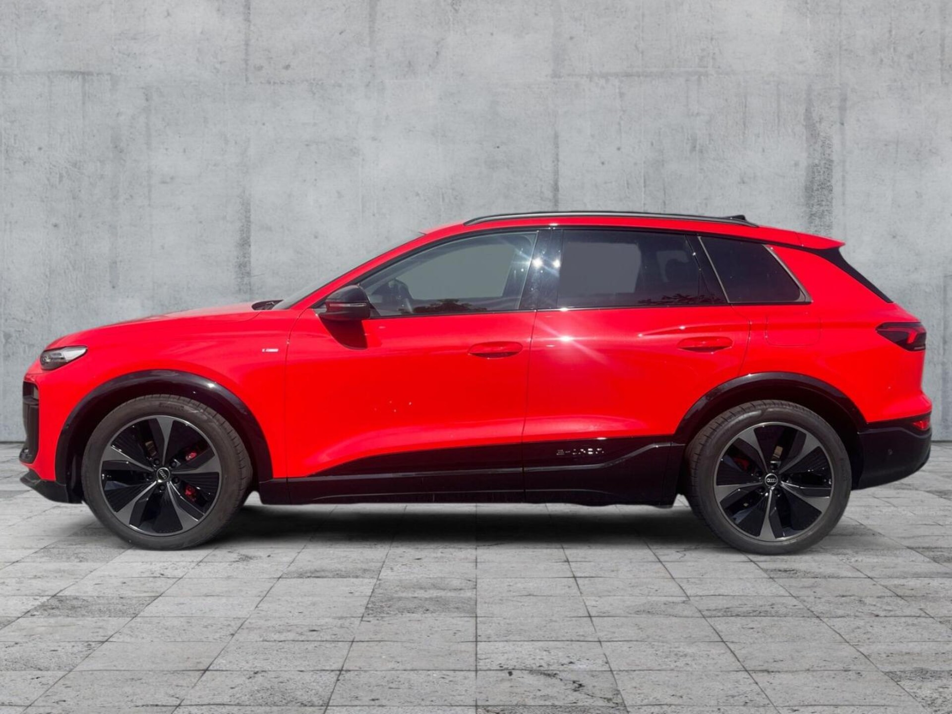 Audi Q6 SUV e-tron