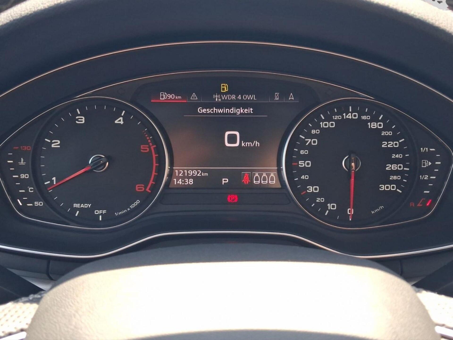 Audi A4 Avant S line