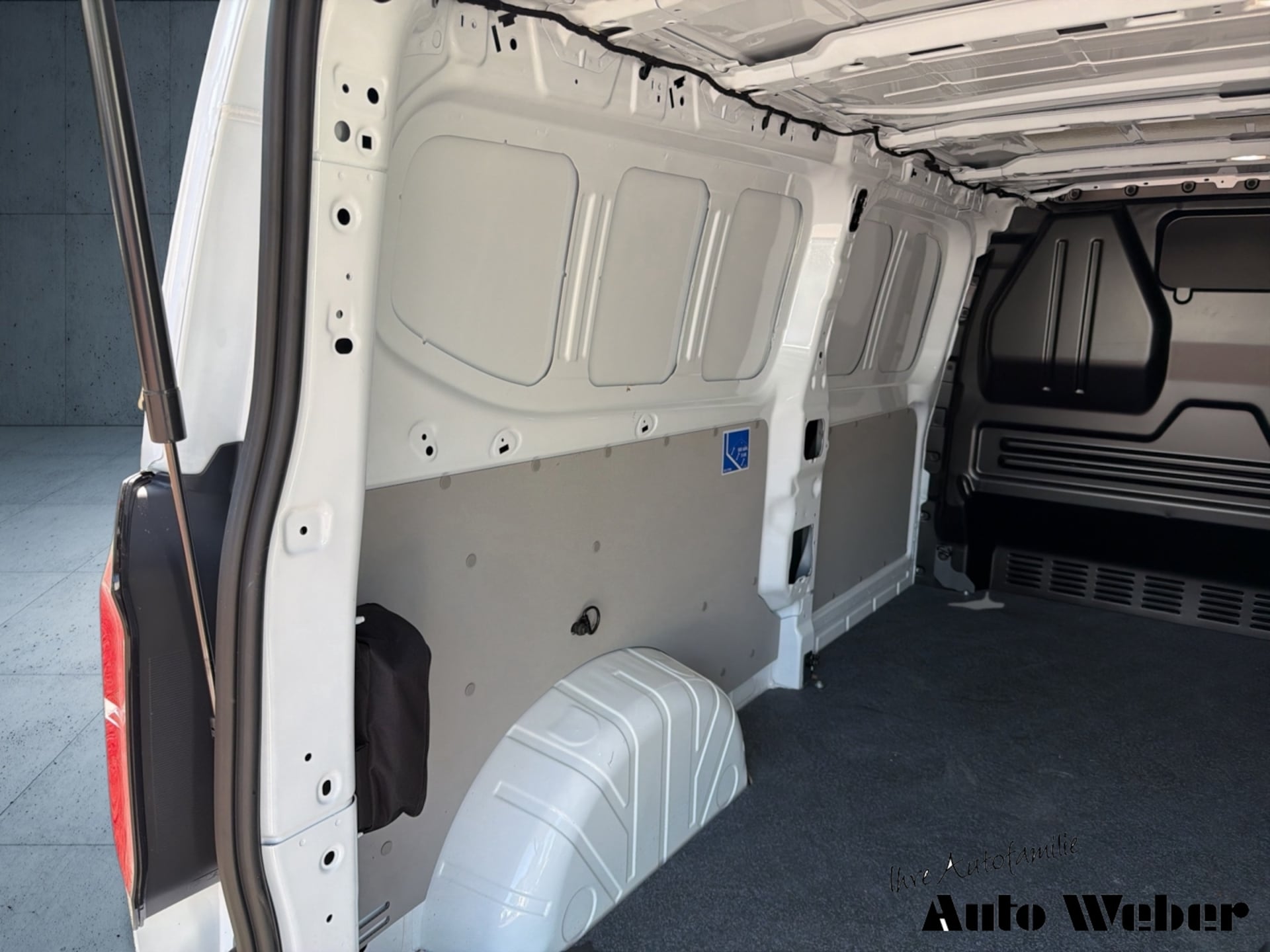 Volkswagen Transporter Kasten langer Radstand