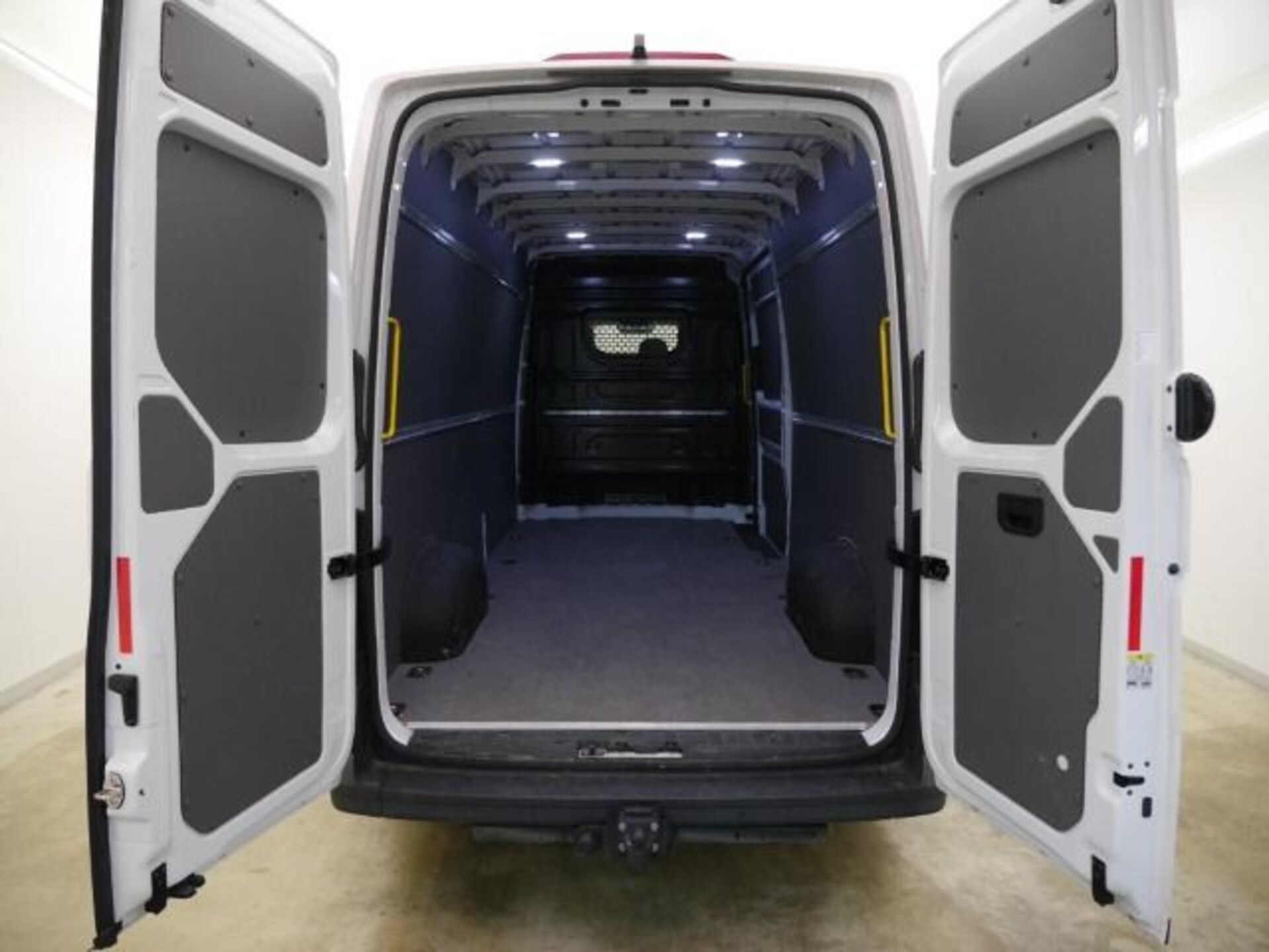 Volkswagen Crafter Kasten langer Radstand