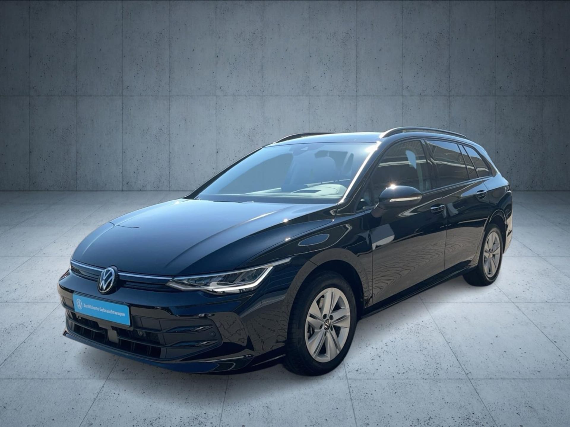 Volkswagen Golf Variant Life