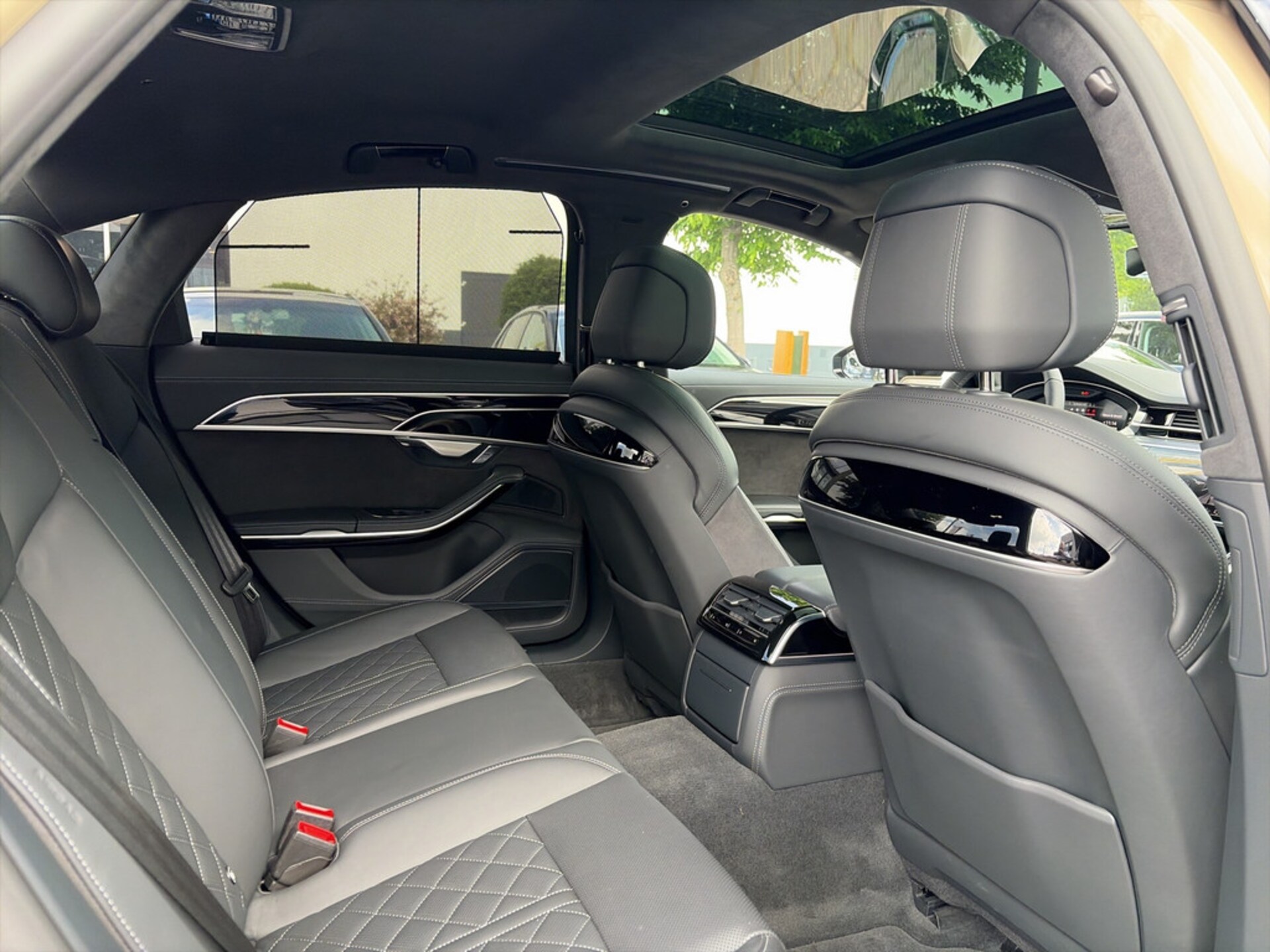 Audi S8
