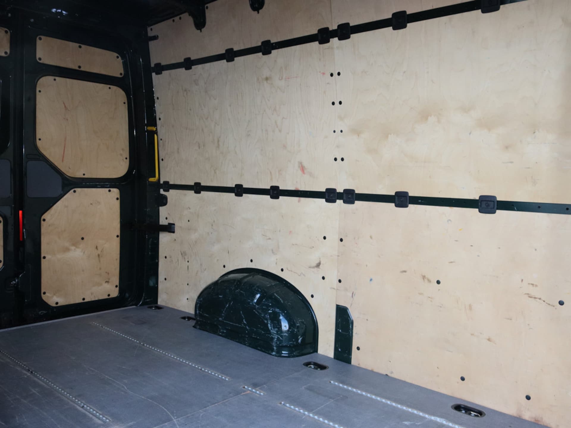 Volkswagen Crafter Kasten mittlerer Radstand