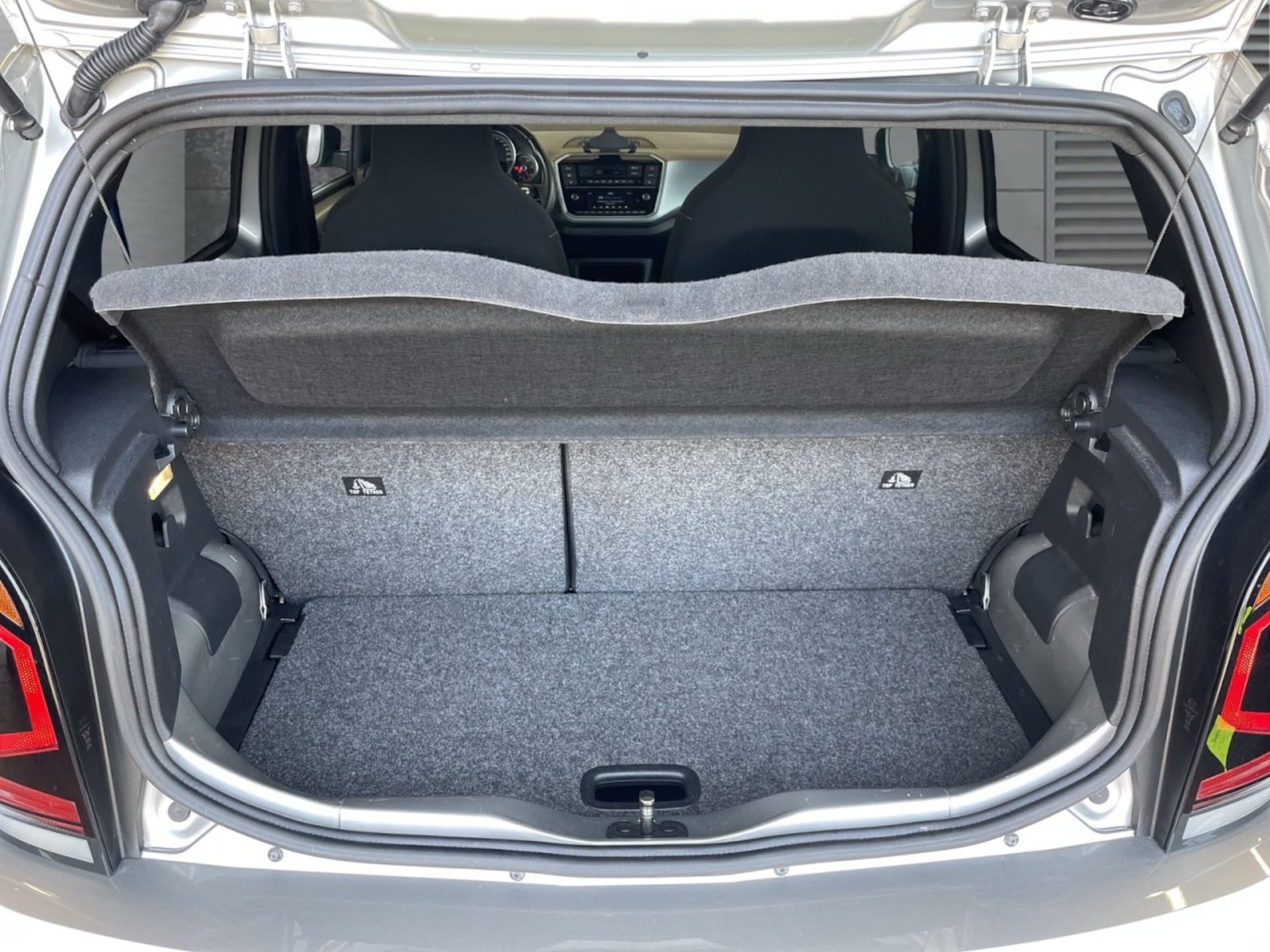 Volkswagen up! ACTIVE
