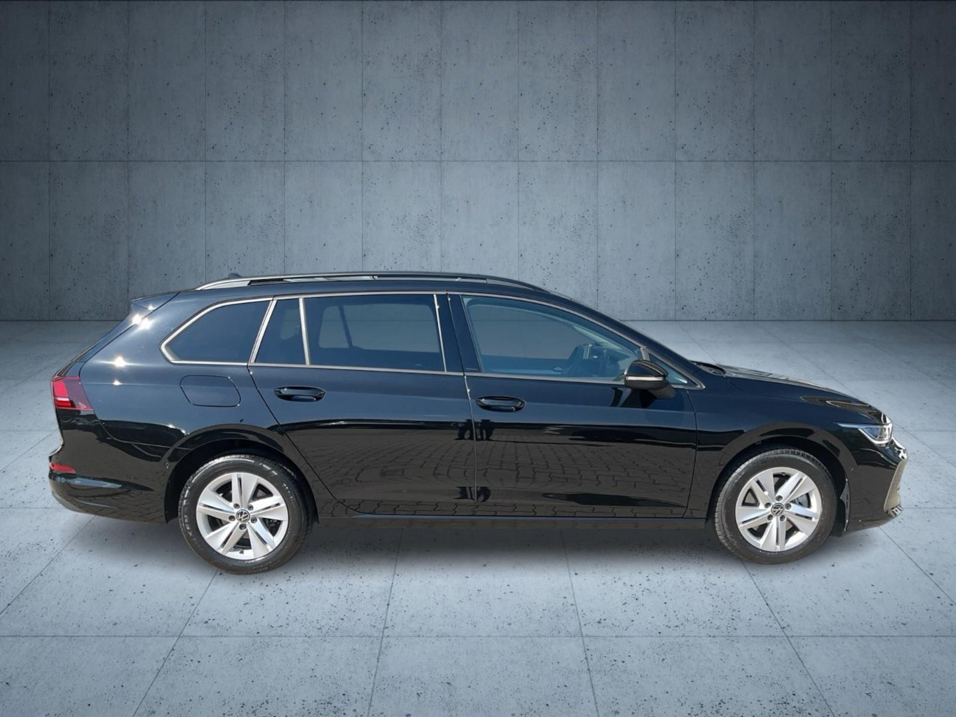 Volkswagen Golf Variant Life