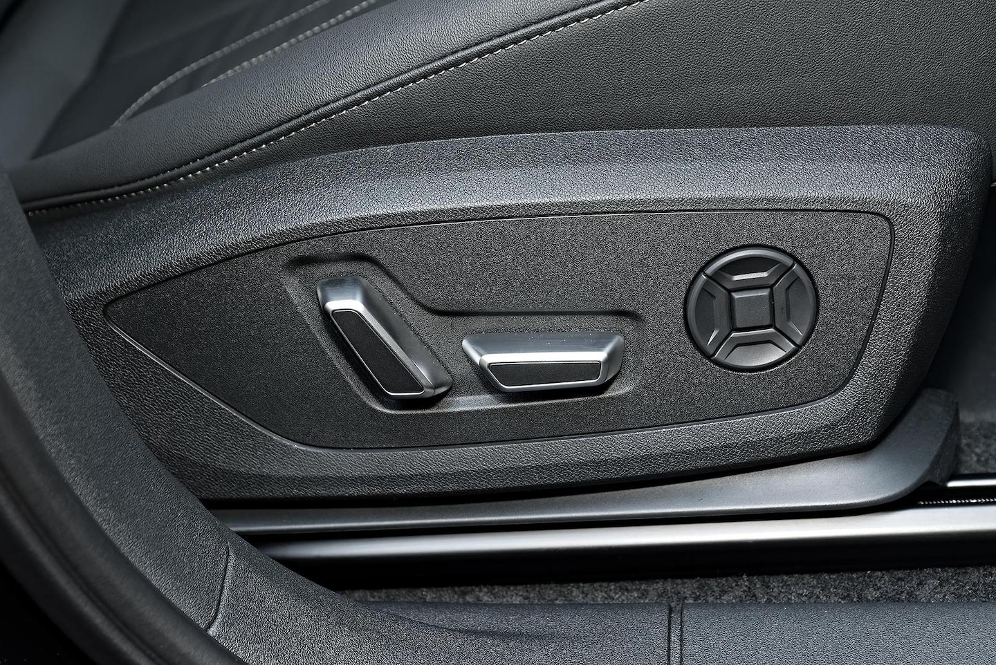 Image about Audi Q3 Sportback TFSI 110 kW