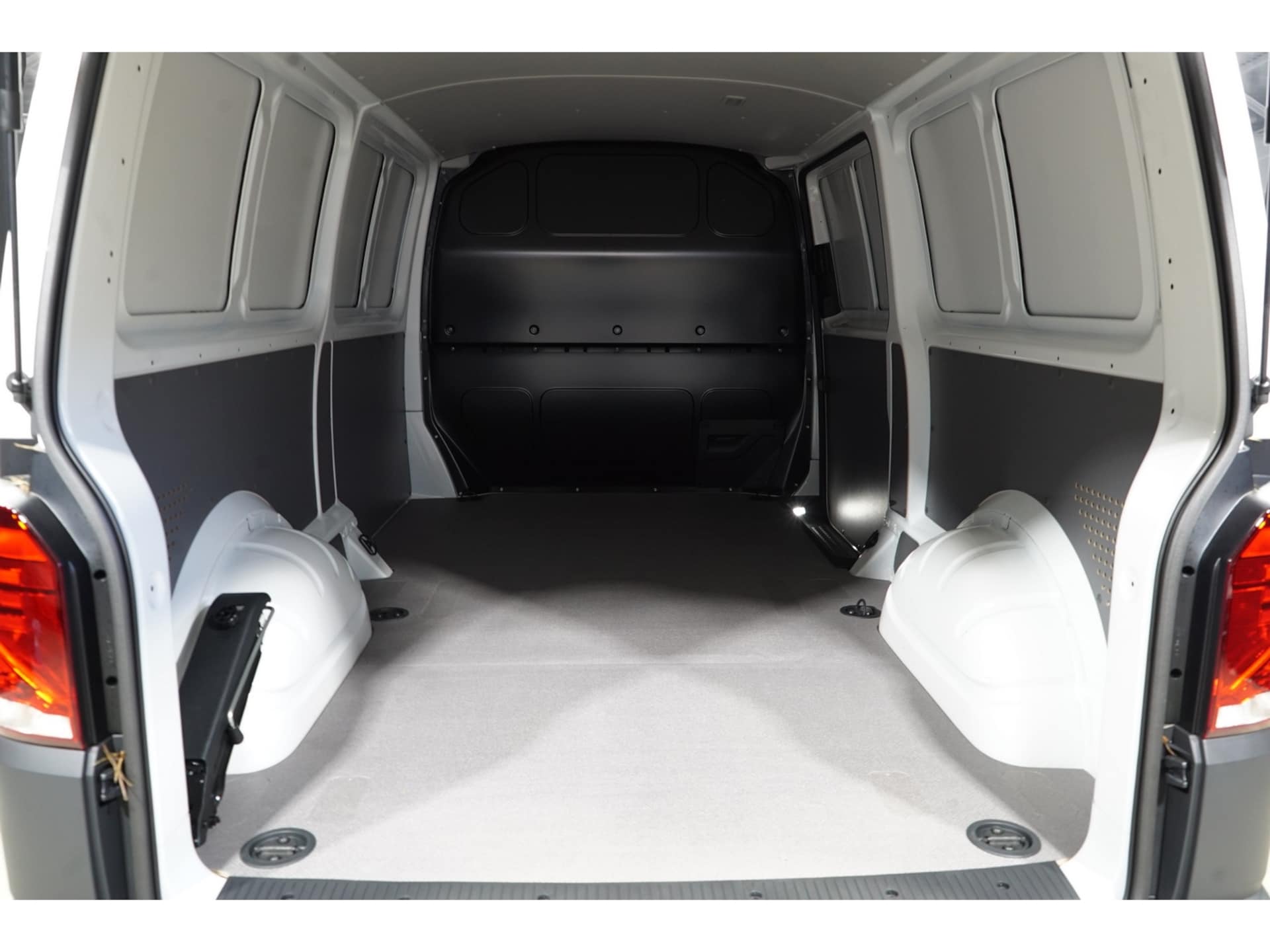 Volkswagen T6.1 Transporter Kasten langer Radstand