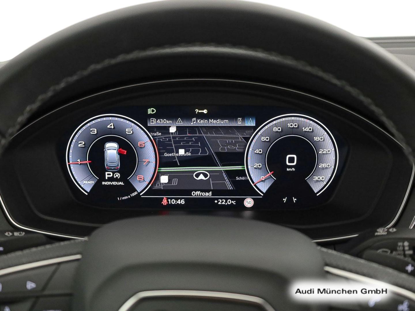 Bild über Audi A4 Avant S line 40 TFSI quattro S tronic - für weitere Informationen kontaktieren Sie den Audi Partner