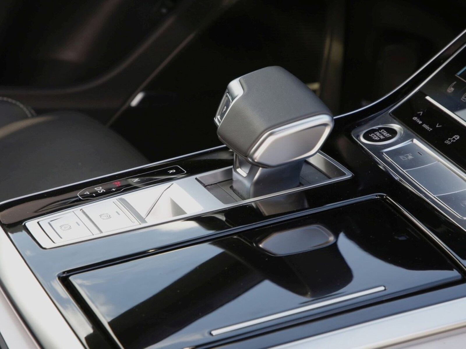 Audi Q8 – Bild 14