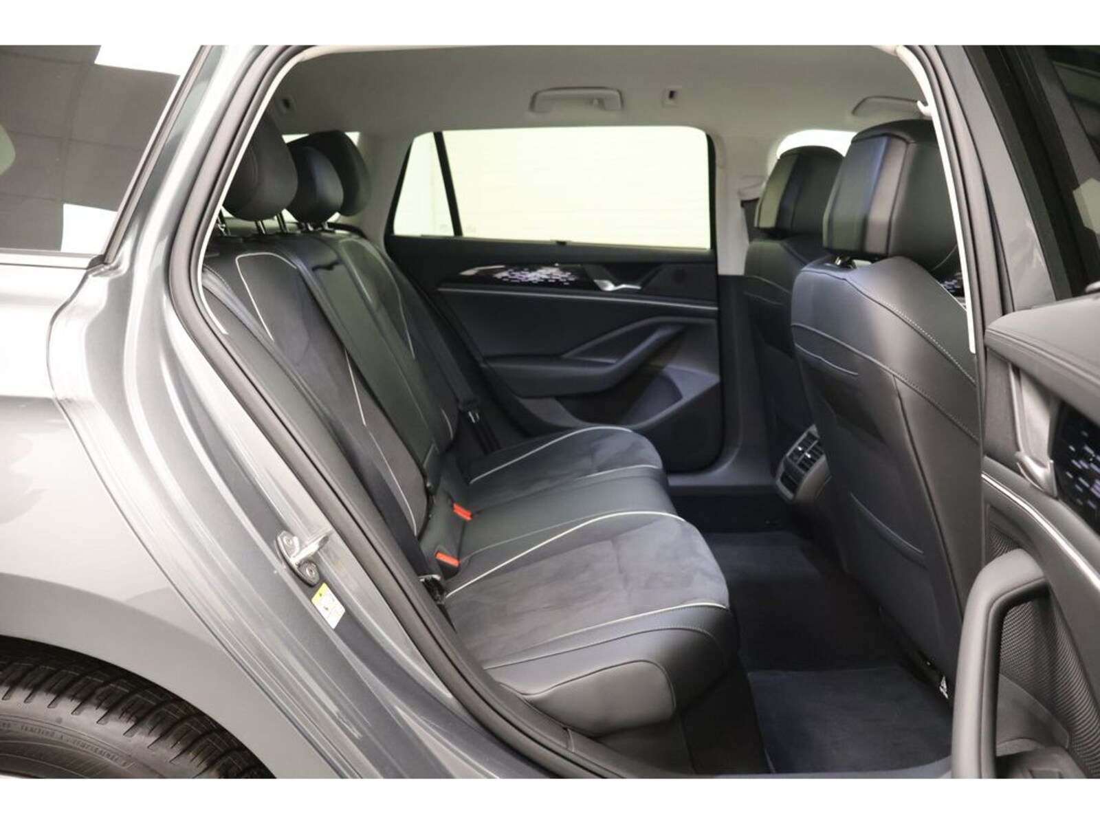 Volkswagen Passat – Bild 28